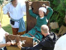 casei-greenwhite3.JPG.b